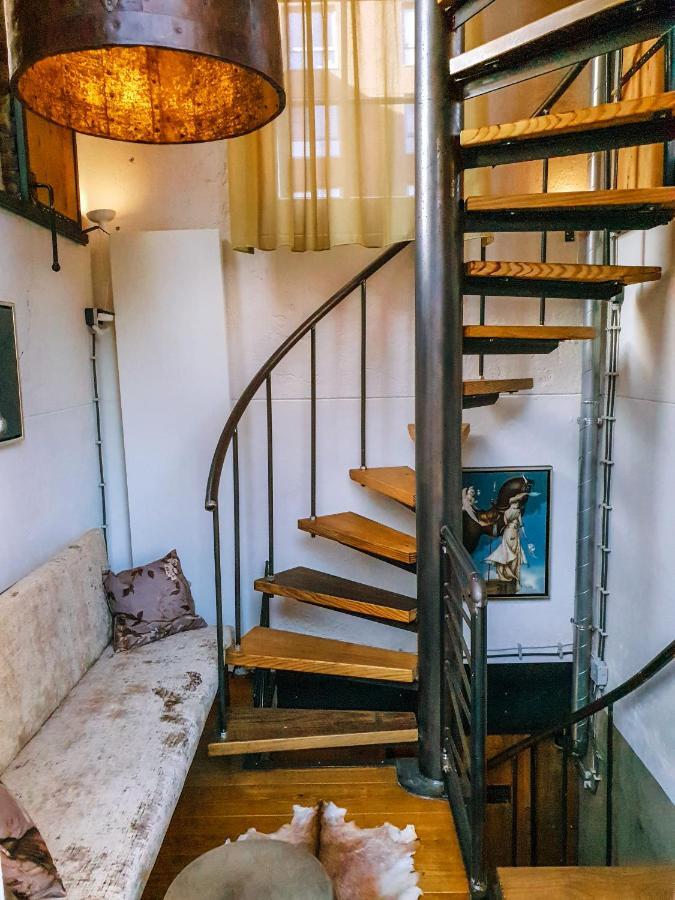 חאודה Goudse Watertoren, 'T Kleinste Woontorentje Van Nederland מראה חיצוני תמונה